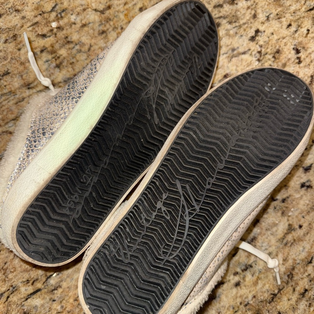 Vintage Havana White and Beige Women's Sneakers - Picture 7 of 7